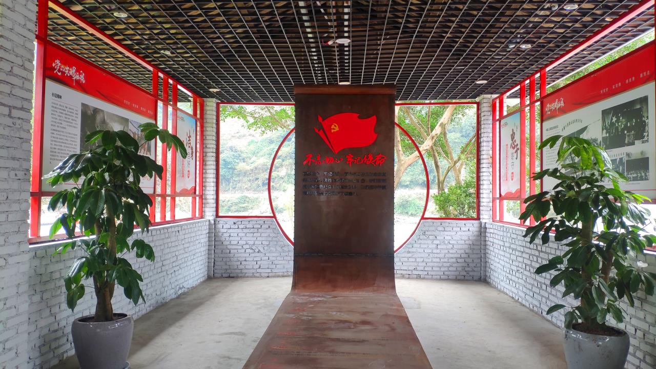 廉洁长廊内景.jpg 廉洁长廊内景.jpg