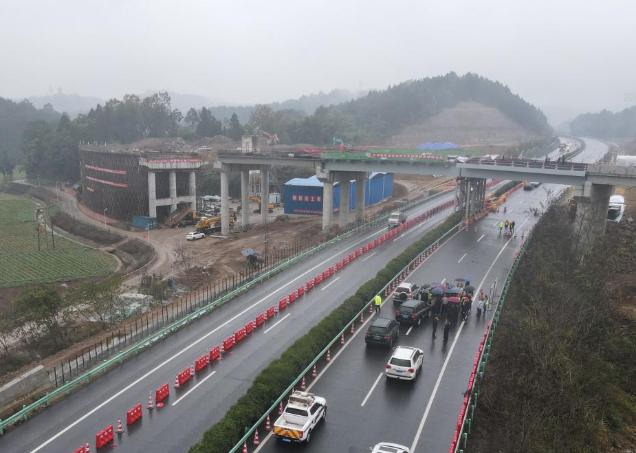 全景.jpg 全景.jpg