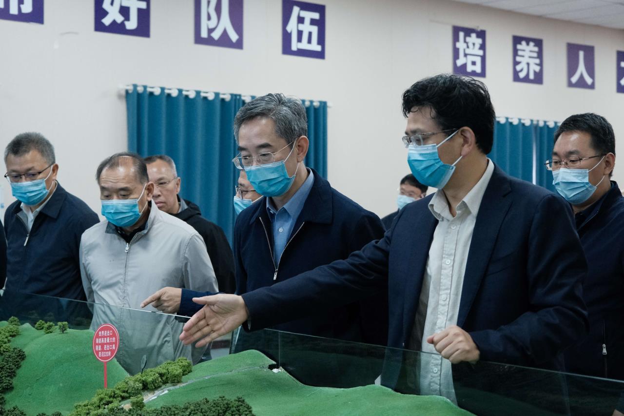 现场汇报_Jc.jpg 现场汇报_Jc.jpg