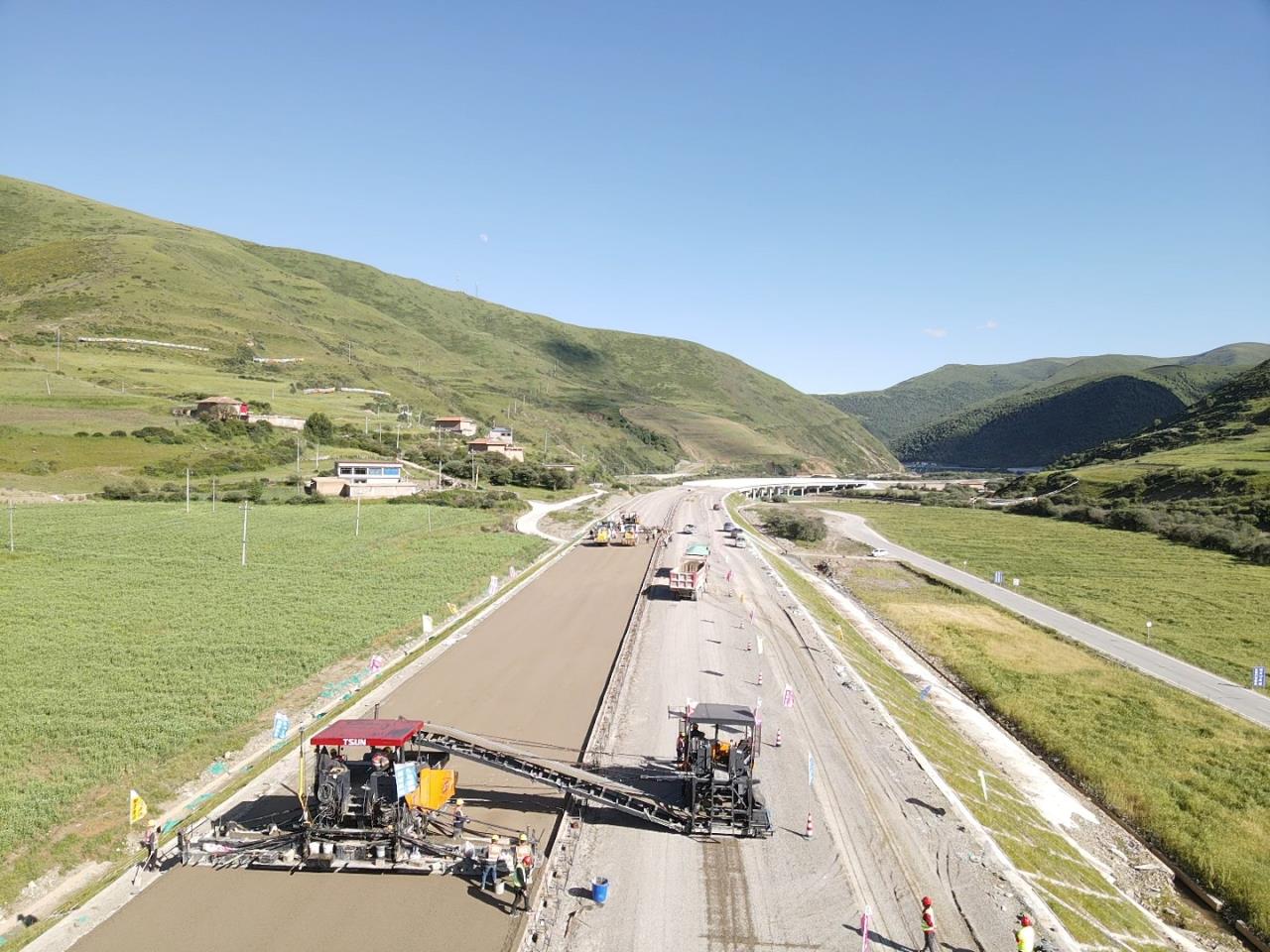 久马高速dji_fly_20230728_172522_0_1690536322866_photo_low.jpg 久马高速dji_fly_20230728_172522_0_1690536322866_photo_low.jpg